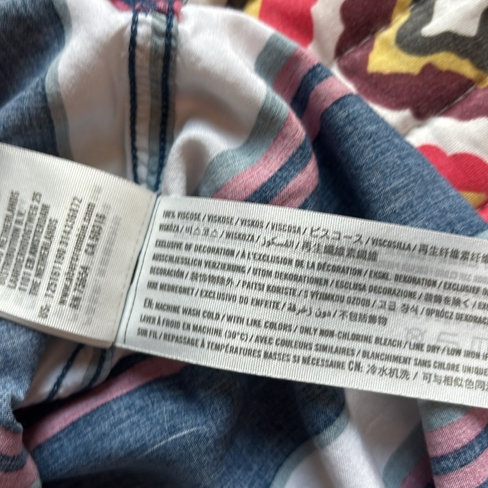 Abercrombie & Fitch Red, Blue, and White Striped Casual Shirt - Picture 9 of 10